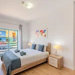 Bright & Inviting 2-bedroom Apt, Marina * Albufeira