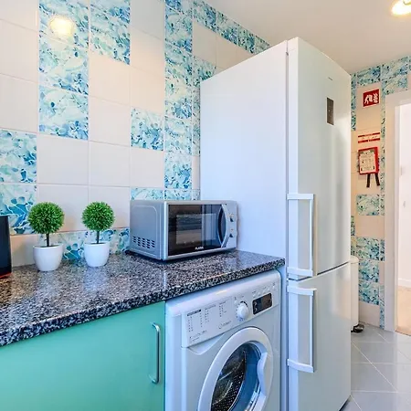 Apartment Bright & Inviting 2-bedroom Apt, Marina Albufeira
