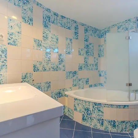 Bright & Inviting 2-bedroom Apt, Marina * Albufeira